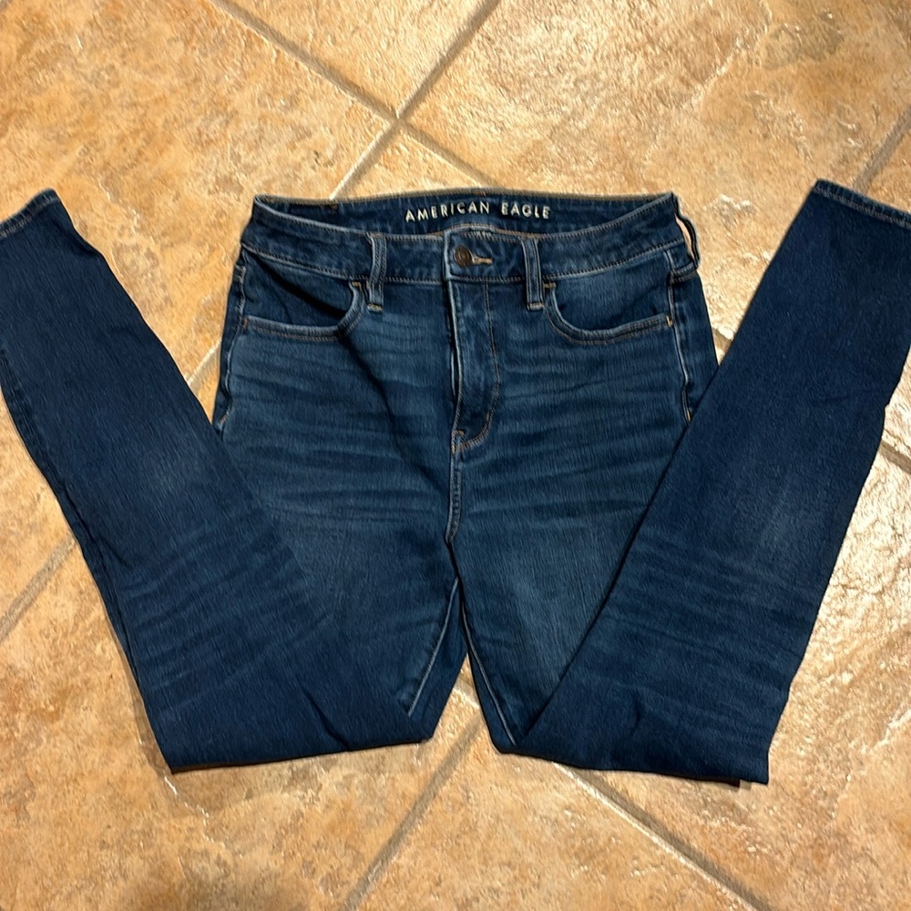 American Eagle The Dream Jean women’s size 6 very good condition